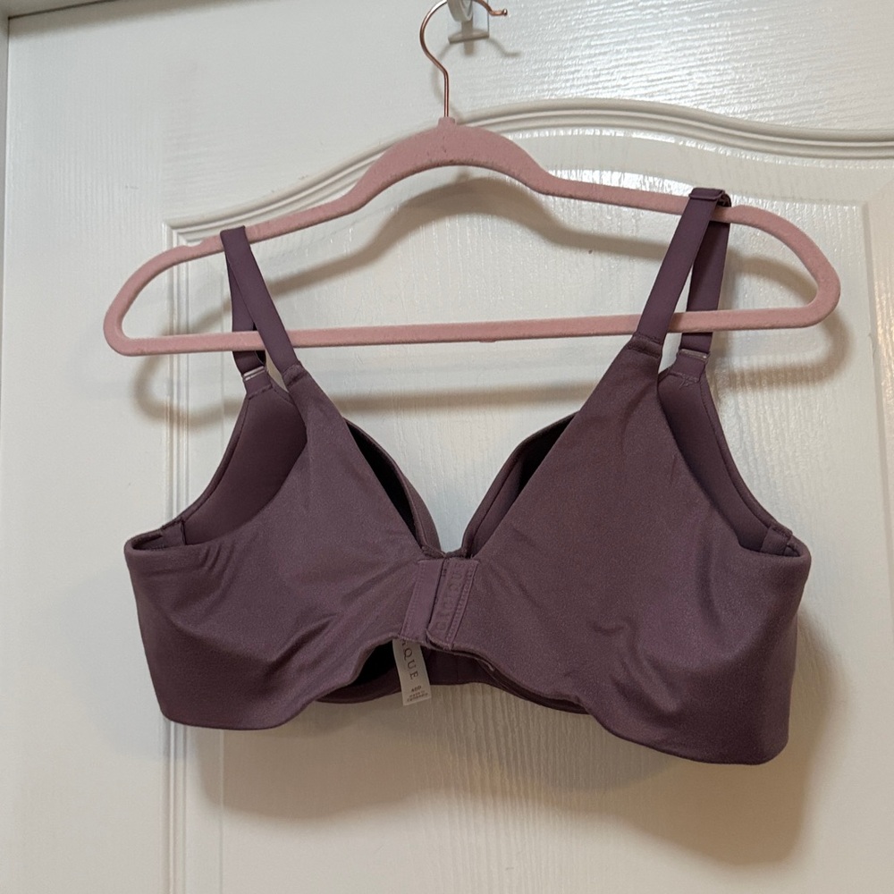 Lane Bryant Cacique 40D Balconette bra purple color - Picture 2 of 2